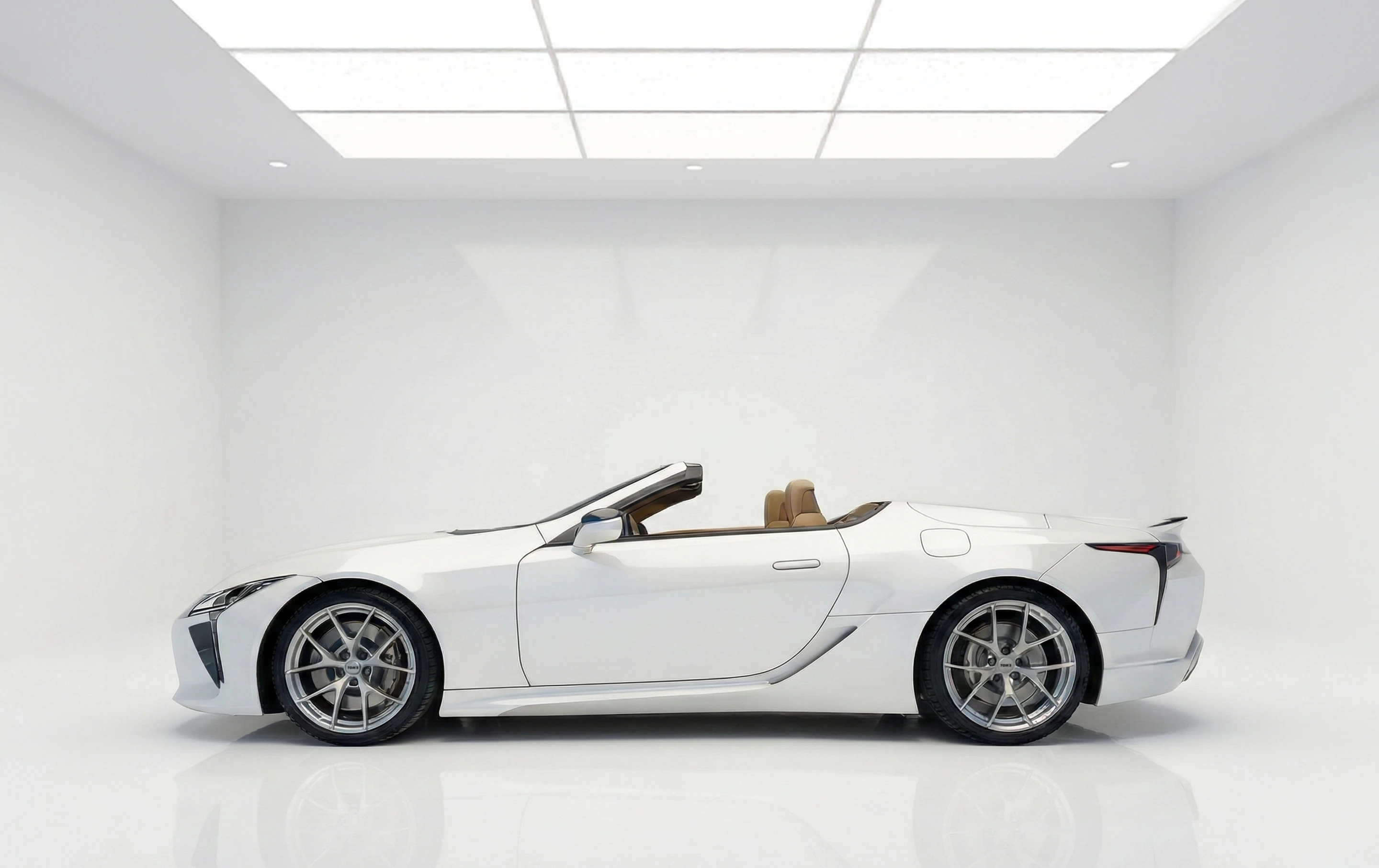 LEXUS LC TOM'S EDITIONの画像